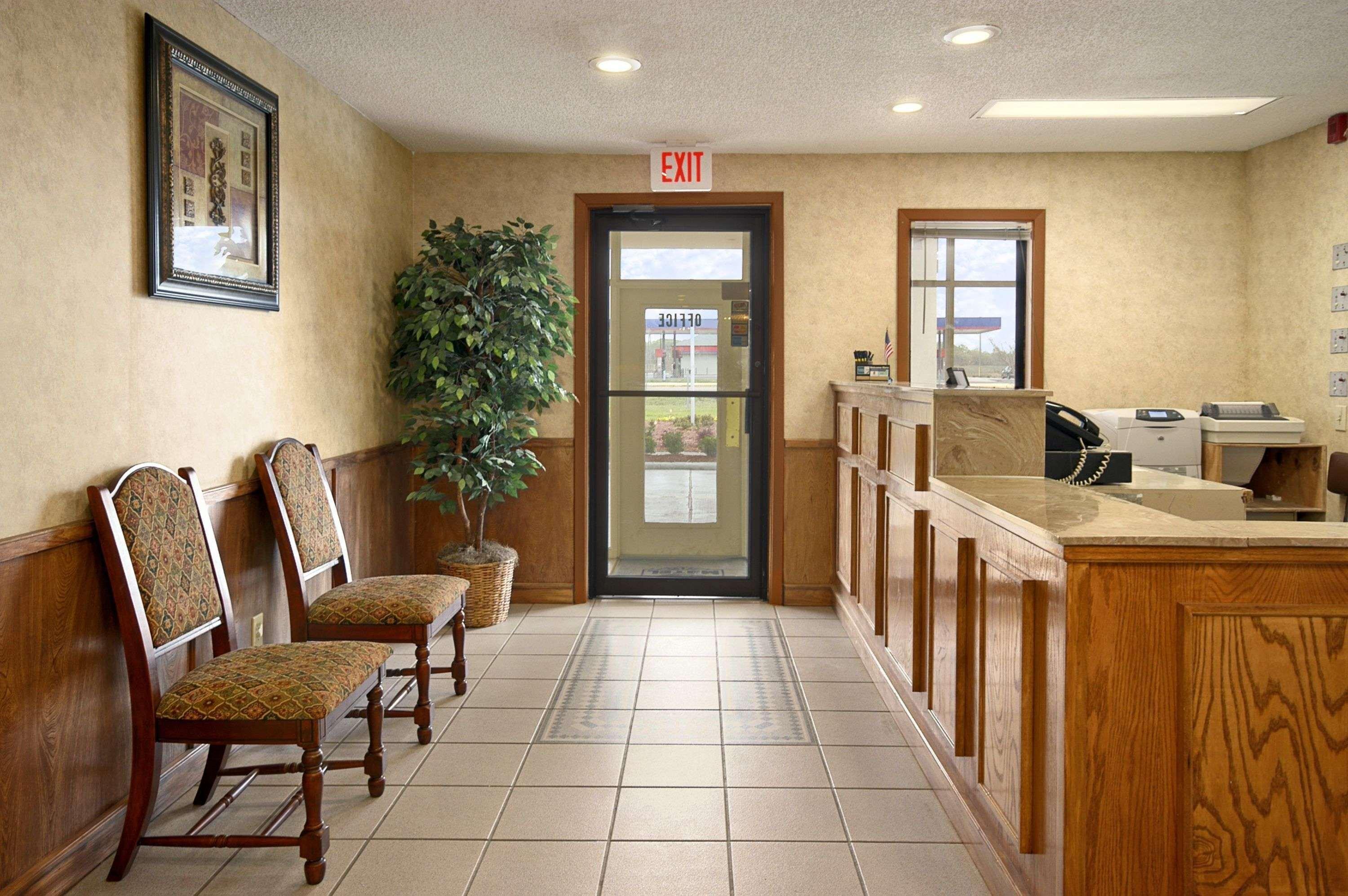 Super 8 By Wyndham Rayville Extérieur photo