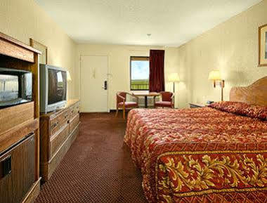 Super 8 By Wyndham Rayville Extérieur photo